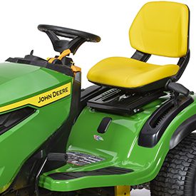 JOHN DEERE S110 RIDE ON MOWER - Image 7