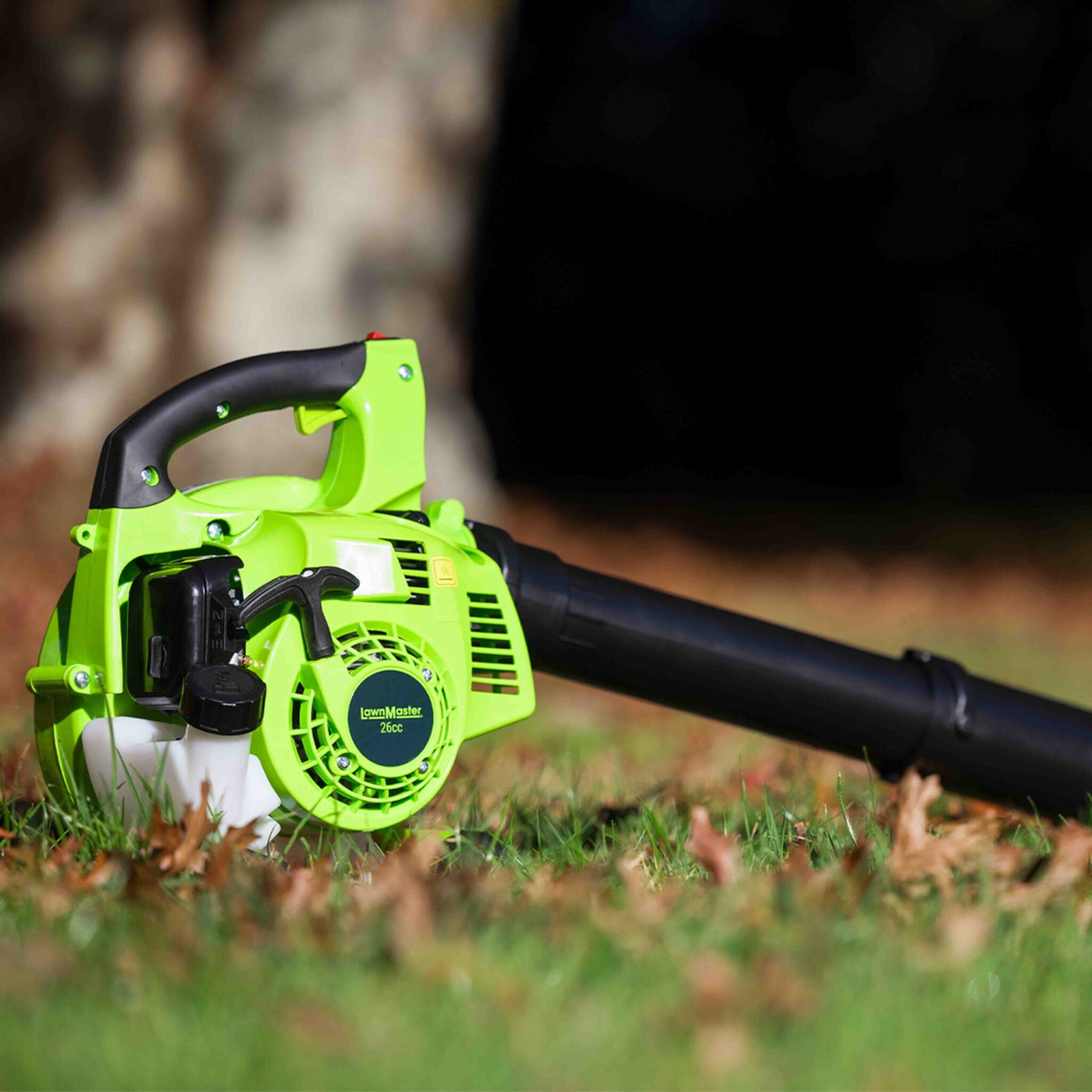 LAWNMASTER PETROL BLOWER 26CC - Image 2